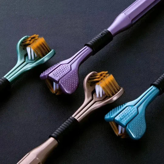 Three-Sided ManualToothbrushes 3XCleaning Power 360° Deep Cleaning